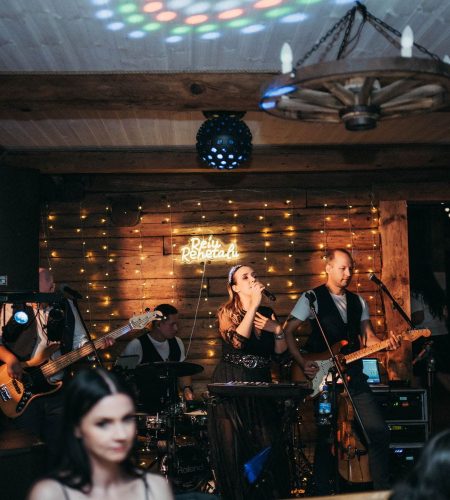 Bänd laval esinemas